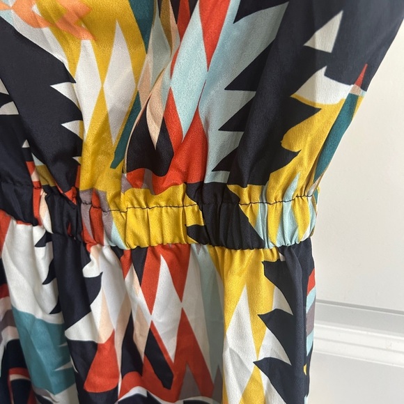 EUC like new size M colorful geometric print sleeveless dress. Runs small - Picture 5 of 9